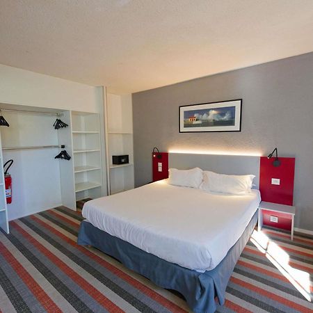 Hotel Donibane Saint-Jean-De-Luz Εξωτερικό φωτογραφία