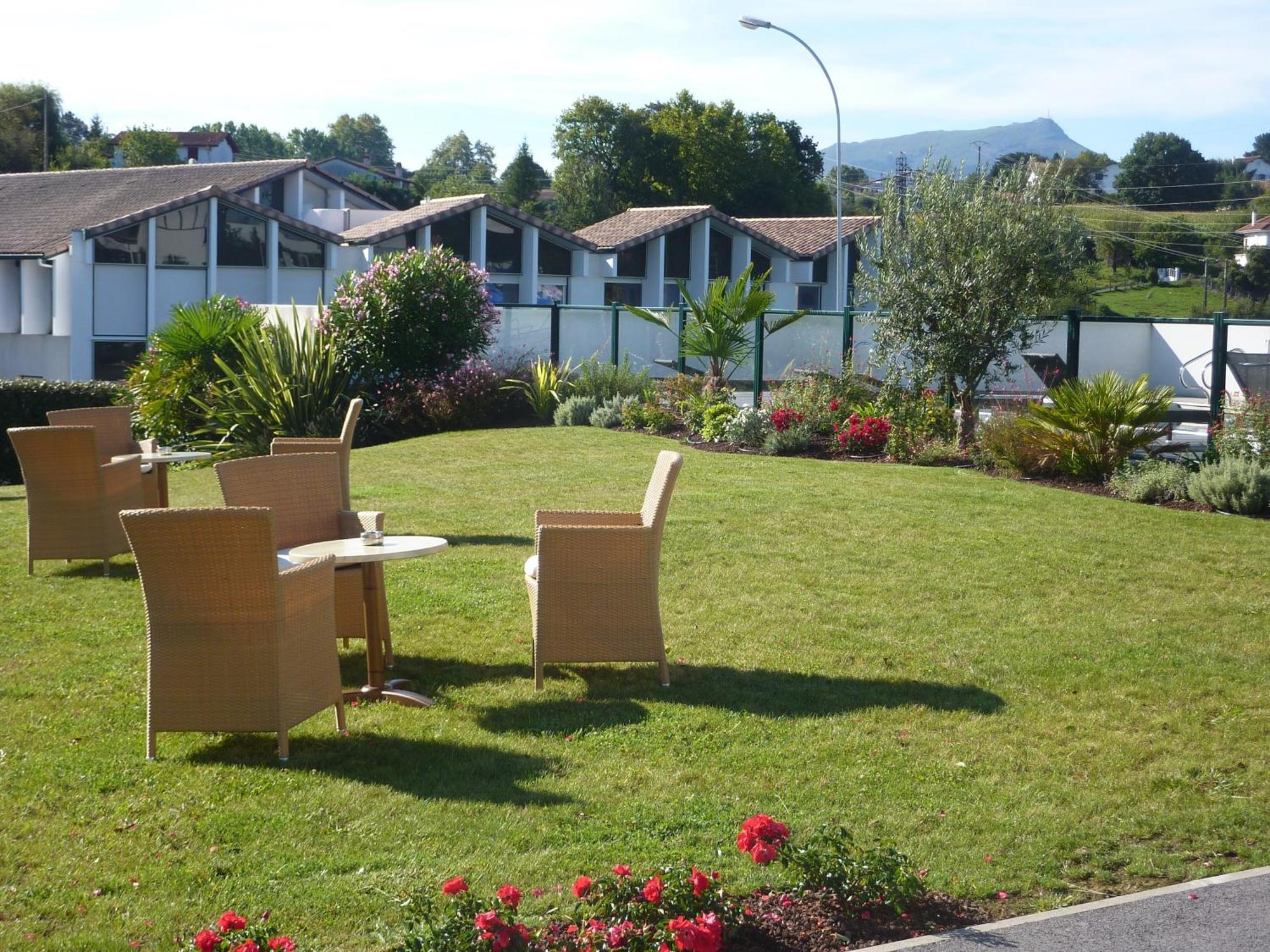 Hotel Donibane Saint-Jean-De-Luz Εξωτερικό φωτογραφία